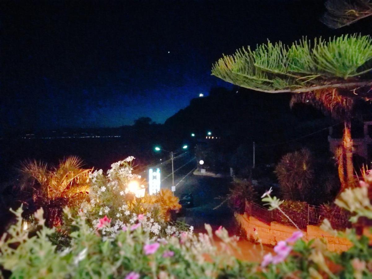 Paradiso Hotel Ristorante Riaci Capo Extérieur photo