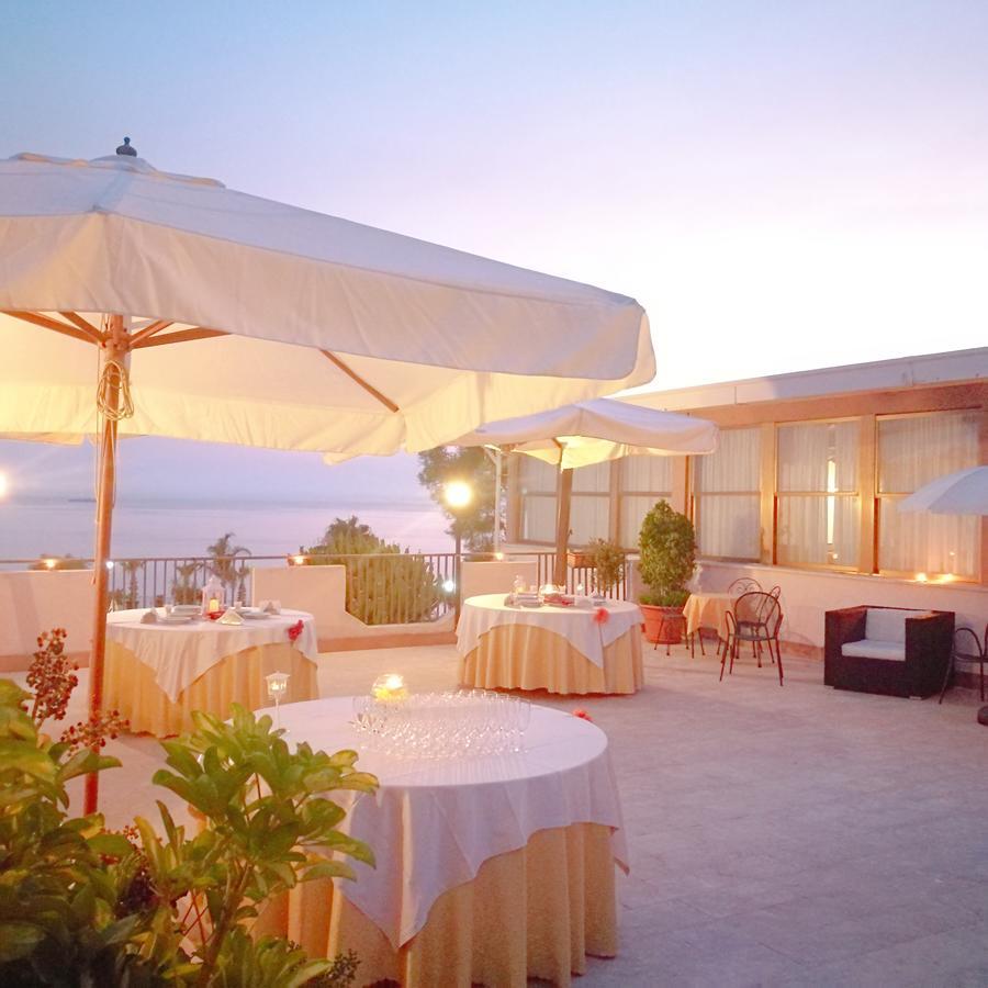 Paradiso Hotel Ristorante Riaci Capo Extérieur photo